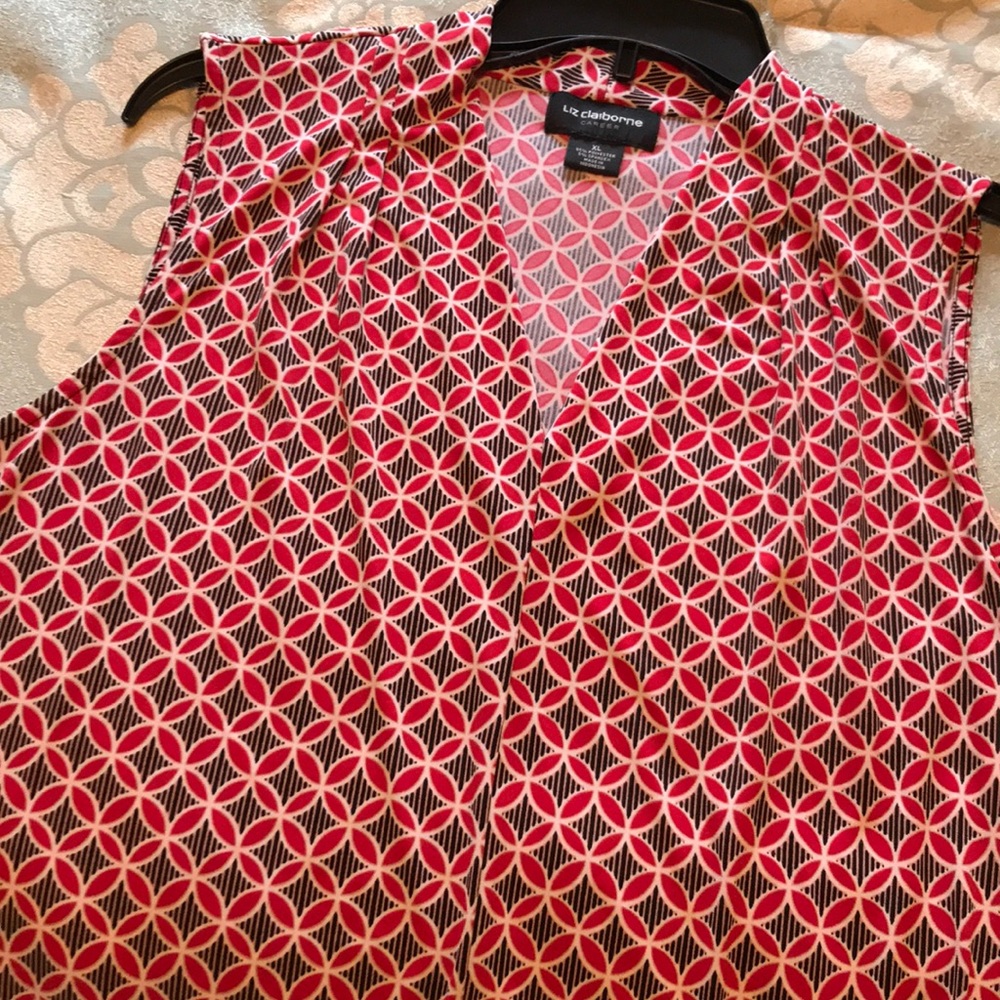 Red, white and black top